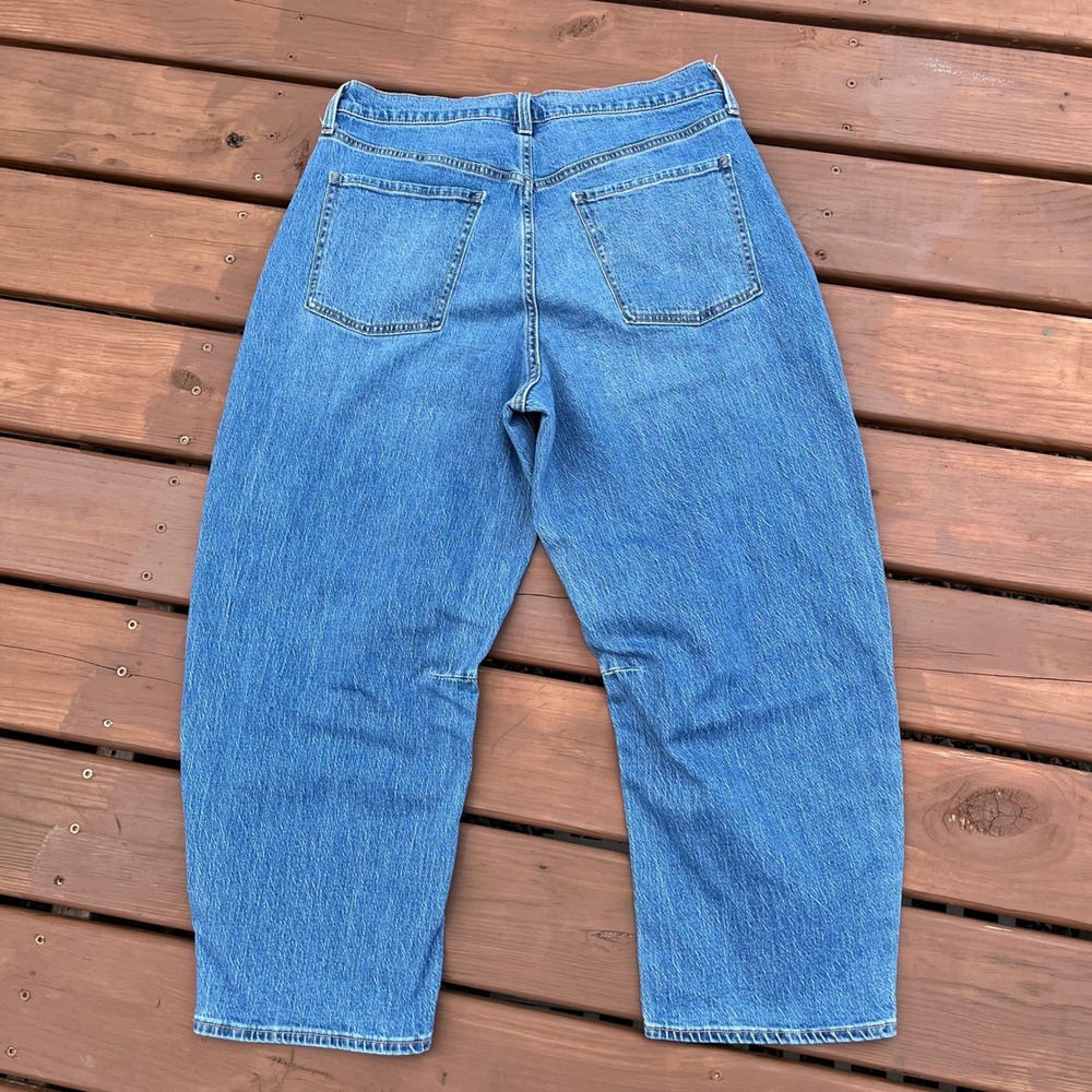 Old Navy Jeans High Rise Wow Barrel Leg Medium Wash Blue Denim 14 - Picture 2 of 5